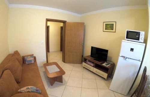 Mali Maj Apartment | Kvajera Apartment