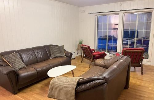 Tromso Apartment | Kvaløya Seaview