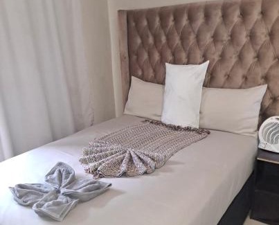 Standerton House | Kwadines Accommodation