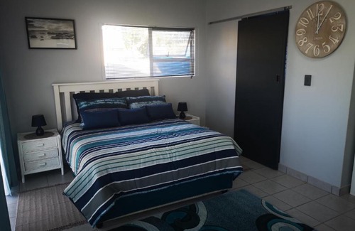Mossel Bay Apartment | Kyk Hie Holiday Rental Dana Bay