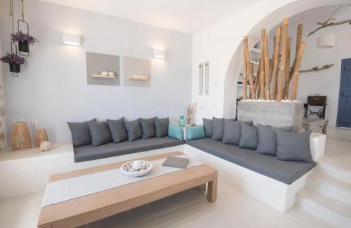 Naousa House | KYMA Seafront Exceptional 2BD house in Naousa