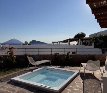 Panarea Bed & Breakfast | Kyma Suites
