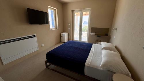 Panarea Bed & Breakfast | Kyma Suites