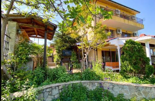 Tsarevo House | Kyshta za Gosti Raya