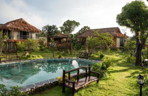 Hoa Vang Hotel | Lá Retreat near Ba Na Hills