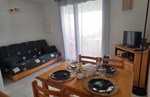 Vendres Villa | L'échapée Belle - Villa, résidence avec piscine et stationnement à proximité de la mer