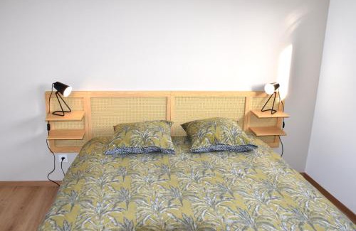 La Roche-Vineuse House | L'échappée Bourguignonne