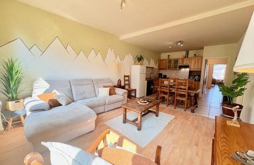 La Celle-sous-Gouzon Apartment | L'Éclat des cimes I 105 m2 & centre ville