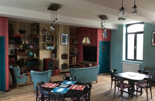 Feron House | L'école est finie !