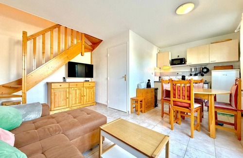 Calvisson Apartment | L'écrin du mas, 4 guests, Pool in Calvisson