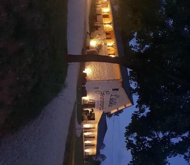 Aubas Bed & Breakfast | L'étable gourmande chambres d'hôtes et ferme auberge