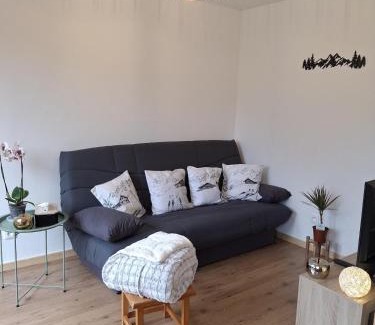 Allemond Apartment | L'Éterlou 4 personnes, proche télécabine