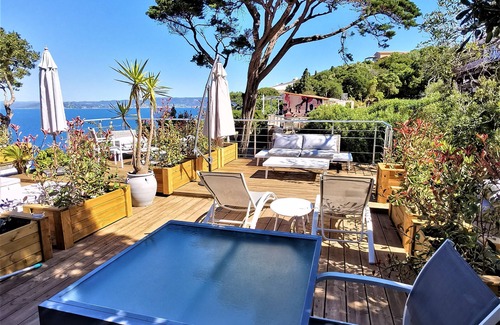 Ile du Levant Apartment | L'Abeste Studio 20m2 Sea view Terrace 30m2, air conditioned