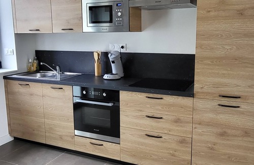 Plougonvelin Condo | L'abri côtier Accommodation 4 minutes from the beach and 5 minutes from the center on foot