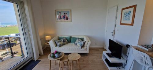 Dieppe Apartment | L'Albâtre
