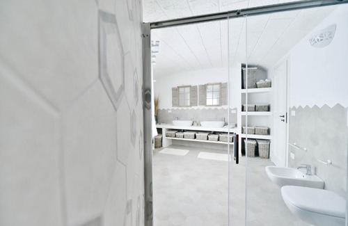 Ostuni Apartment | L'Alcova del Ro' with Hot Tub in Ostuni