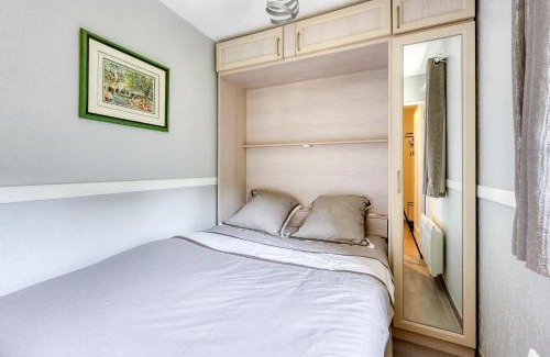 Six-Fours-les-Plages Apartment | L'Alisier - climatisé à 5 min de la plage