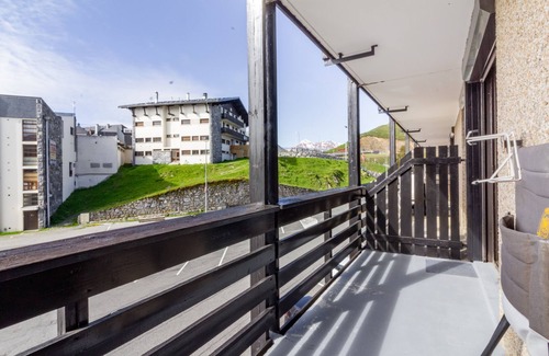 Pla d'Adet Apartment | L'Altitude - Appartement avec balcon au pied des pistes