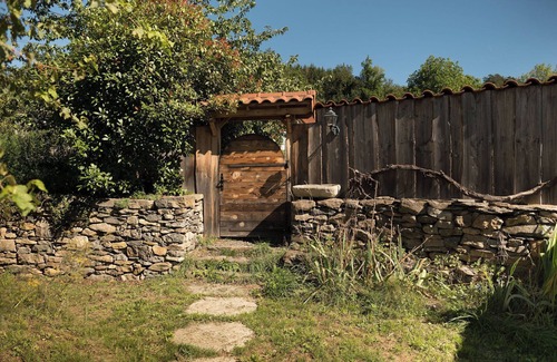 Retournac Villa | L'Ange : Between mountains and valleys House with pool table