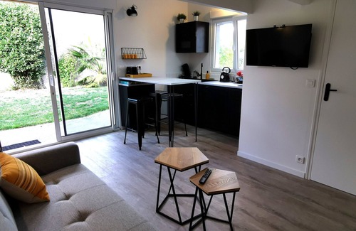 Les Sables d'Olonne Apartment | L'Annexe - Studio 2/4 pers - Private pool