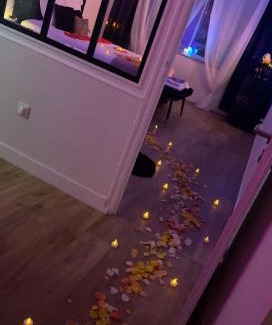 Besancon Apartment | L’appart[é] BLACK superbe appartement pop !