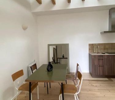 Lons-le-Saunier Apartment | L’appartement 39