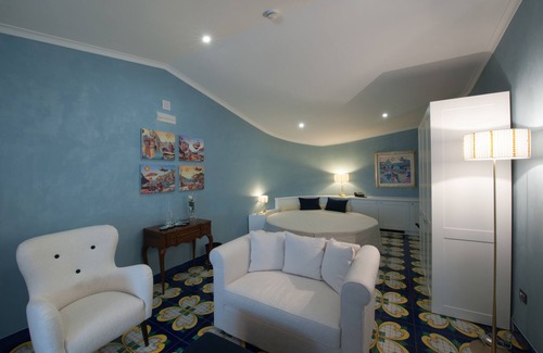 Altavilla Silentina Hotel | L'Araba Fenice