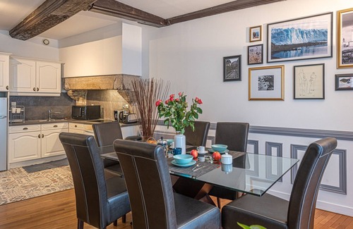 Vannes Apartment | L'Arpège: appartement de charme -cœur historique de Vannes