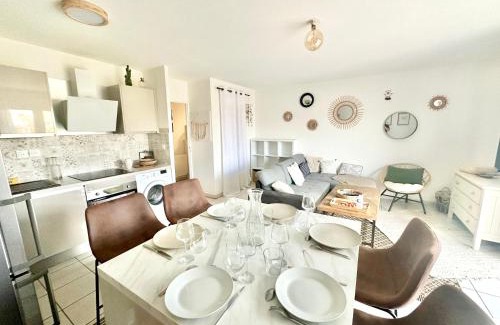 Panazol Apartment | L'Arsène, un cocon avec terrasse