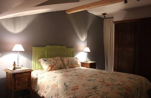 Les Nonieres Bed & Breakfast | L'Art des chemins