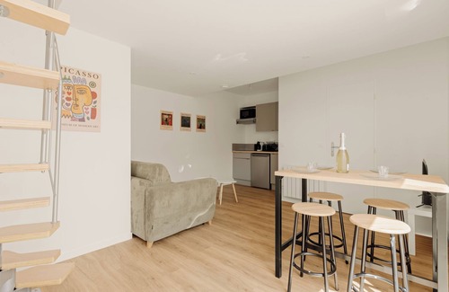 Decines-Charpieu Apartment | L'Atelier Chic