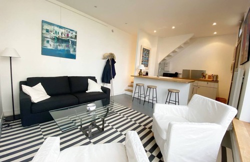 Carantec House | L'atelier de Kerrac'h on Carantec harbour with direct access to the beach