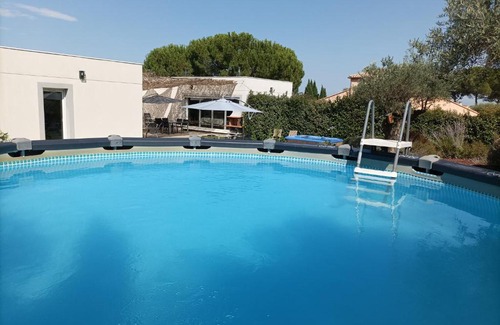Alignan-du-Vent Villa | "L'Atrium"-Villa de standing -Piscine-Spa-Salle de jeux