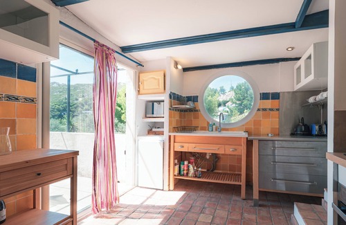 Calanque de Morgiou Apartment | L'Atypique - Cabanon 3 ch et terrasse au calme