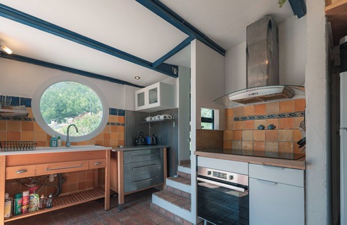 Calanque de Morgiou Apartment | L'Atypique - Cabanon 3 ch et terrasse au calme