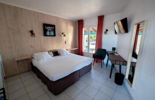Saintes-Maries-de-la-Mer Hotel | L'auberge Camarguaise