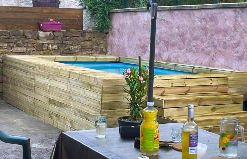 Laval-Roqueceziere House | L Auselou