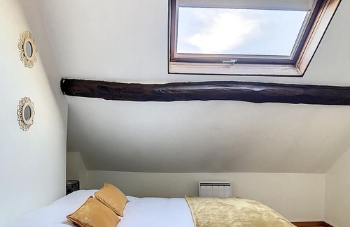 Chantilly Apartment | L’authentique - Triplex centre ville gare 6 pers