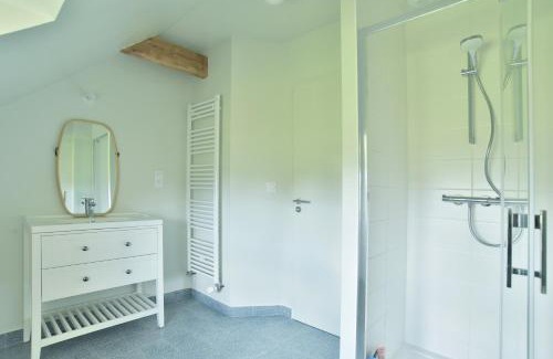 Saint-Meloir-des-Ondes House | L'Emeraude - Charmante maison avec jardin