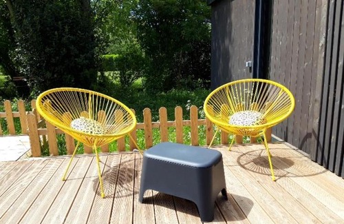 Aigrefeuille-d'Aunis Apartment | L'endroit : Studio de jardin adapté PMR 40m2