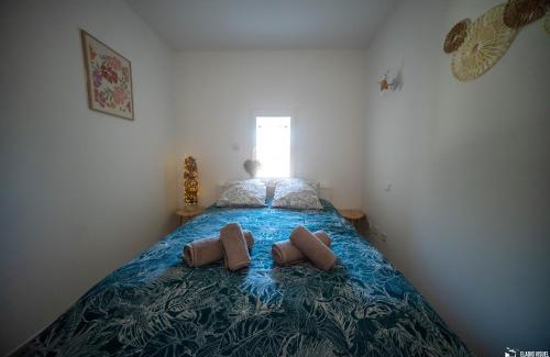 Sernhac House | L'Escale Du Bonheur