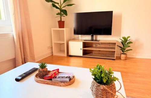 Schiltigheim Apartment | l'Escapade de Schiltigheim - Cozy & Bright