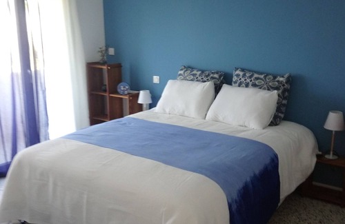 Uchaud Bed & Breakfast | L'Esperluette