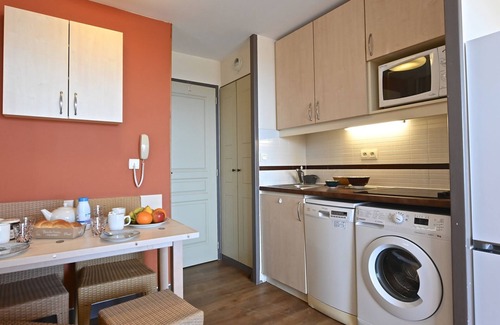 Cap Esterel Apartment | L'Esquinade (P3 112) by Interhome