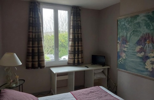 Vayres House | L'Etape