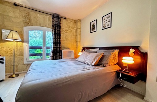 Vayres House | L'Etape