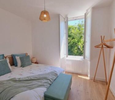 Pontivy Apartment | L'Eucalyptus - Centre ville - Terrasse