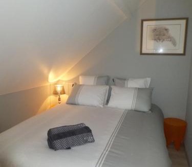 Pierrefonds House | L'Eugenie