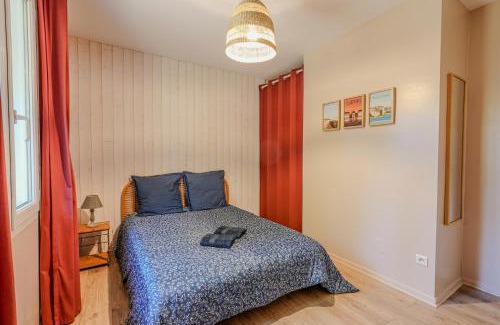 Luglon House | L'Eyre de vacances -Proche Lac Arjuzanx - jeux - terrasse - plancha -