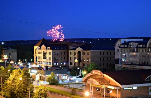 Dmitrov Apartment | L&H Центр города